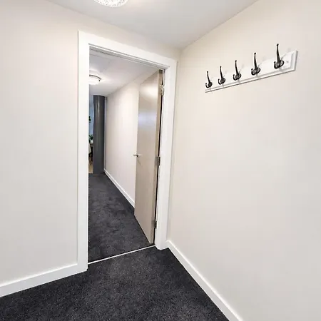 Apartment Living - 1-bedroom Bradford (West Yorkshire)
